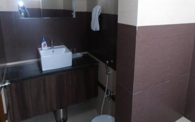 Hill View Guest House, GachiBowli