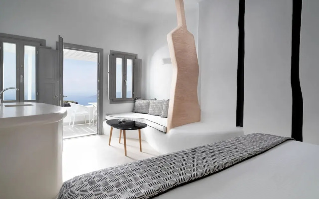 Tholos Resort Hotel