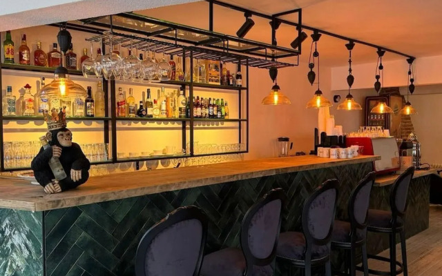 Edwin Cafe Bar Pansiyon