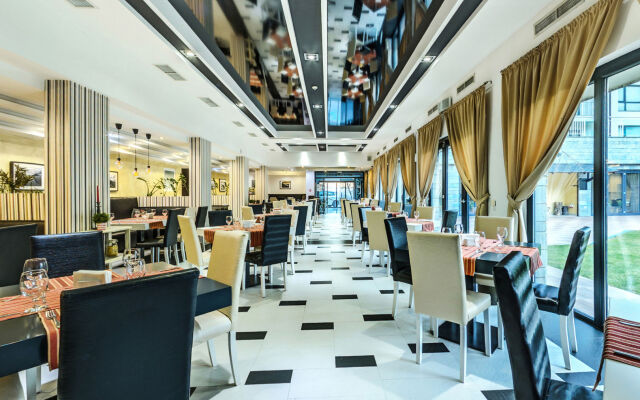 Saint George Palace Bansko Aparthotel