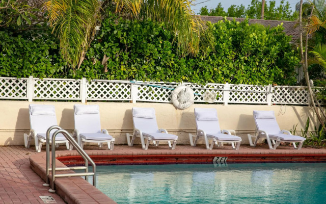 Comfort Inn Oceanside Deerfield Beach