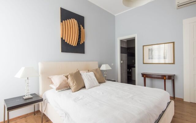 Luxury Apartment Auditorium