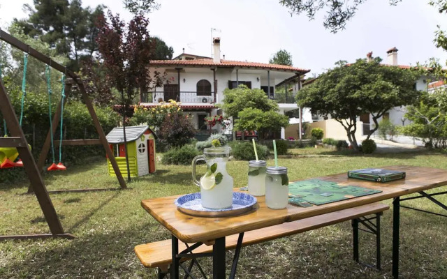 Neria Summer Houses