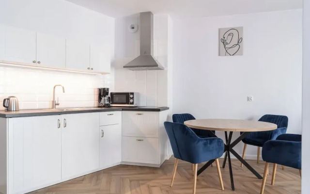 RentPlanet - Apartament Mikołaja Reja