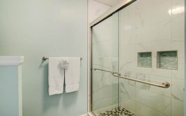 2 B, Three Bedroom Townhome