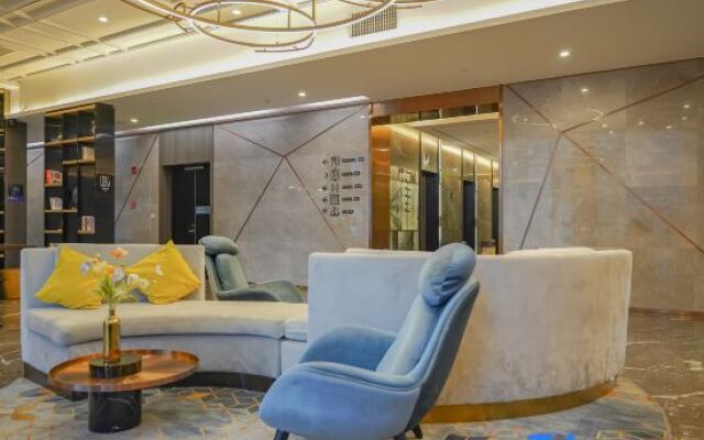 UFUN Hotel (Liuzhou The Mixc Yaobu Ancient Town)