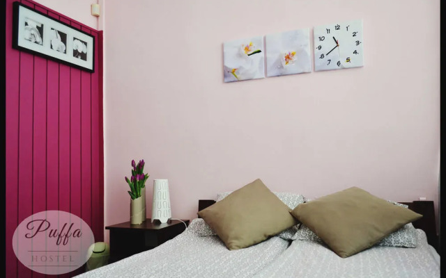 ZiZi Central Hostel