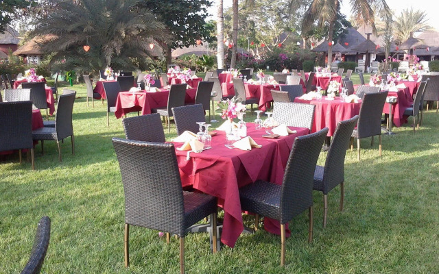 Royam Hotel