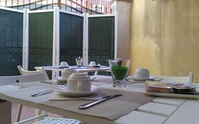 Bed and Breakfast "CIELO & MARE" Pozzallo (RG)  (CIR 19088008C101573)