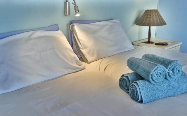 Oyster Bay Beach Lodge