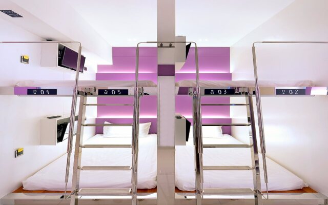 UINN TRAVEL - Hostel