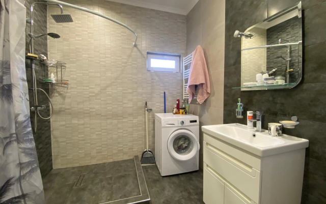 Pushkin street, 2 bedrooms New Euro Renovated, Modern apartment PU524