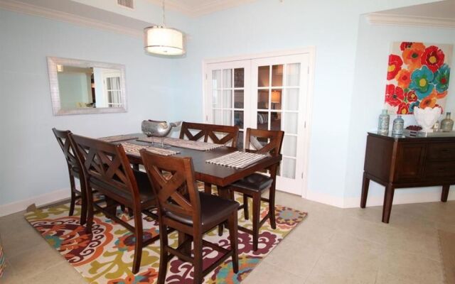 Phoenix West Ii Condominiums