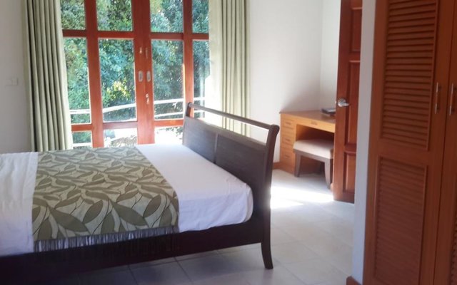3 Bedroom Villa Beach Front Resort TG21
