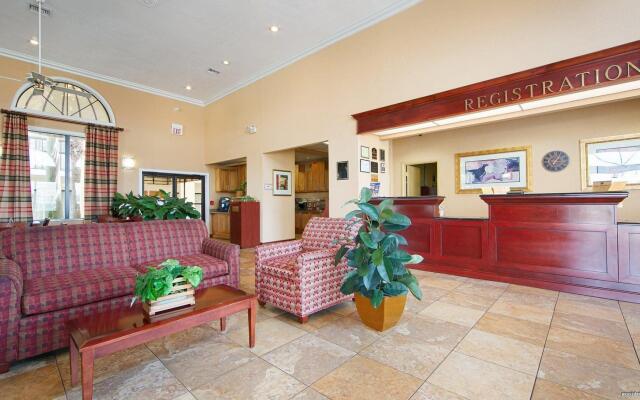 Best Western Orlando East Inn & Suites