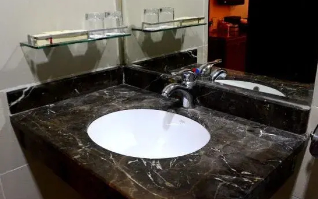Huizhou Jindong Business Hotel