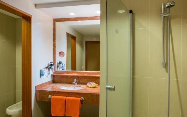 Hotel Apartamentos El Galeón