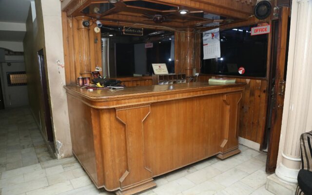 Satyam Lodge