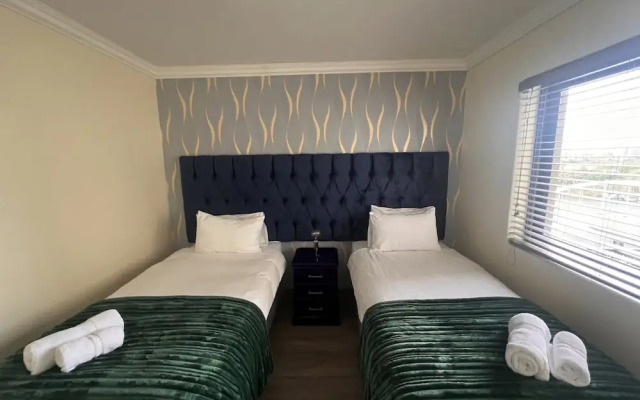 Century City Boutique Apartments