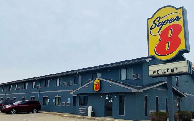 Super 8 by Wyndham Michigan City