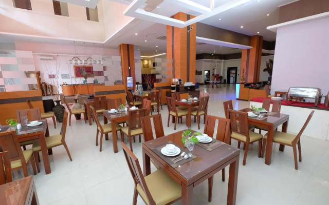 Lampion Hotel Solo
