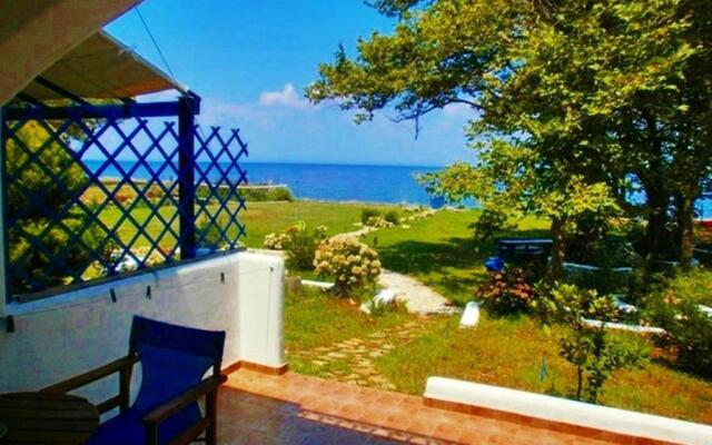 Archondissa Beach Aparthotel