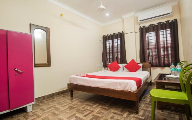 SS Lodge By OYO Rooms