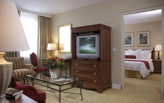 Marriott Executive Apartments Millennium Court