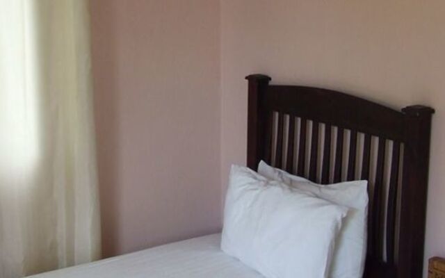 Yes Please Guest House