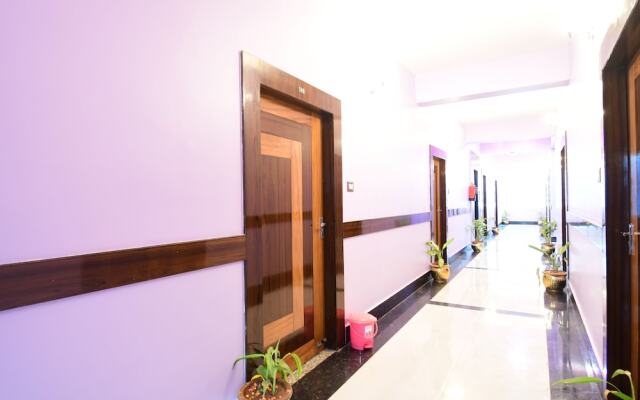 Hotel Sushree International