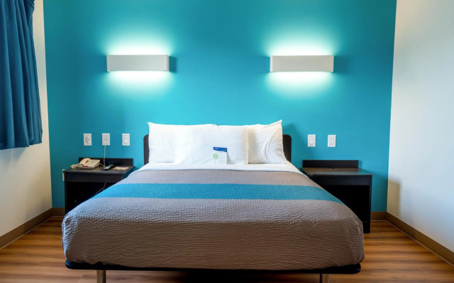 Motel 6 Pottstown, PA