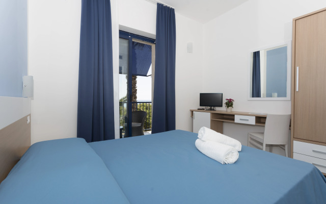 Ticho's Greenblu Hotel