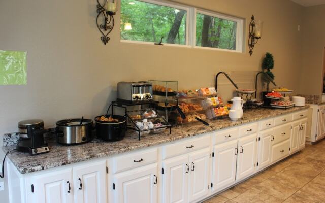 Candlewyck Cove Resort