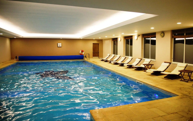 The Popinjay Hotel and Spa