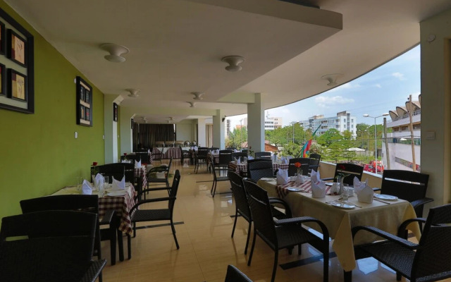 Rahnile Hotel