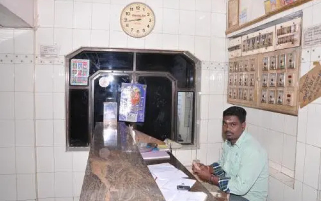 Abirami Inn