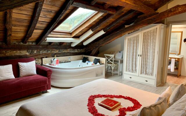 Akla Hotel Palacio Torre de Ruesga