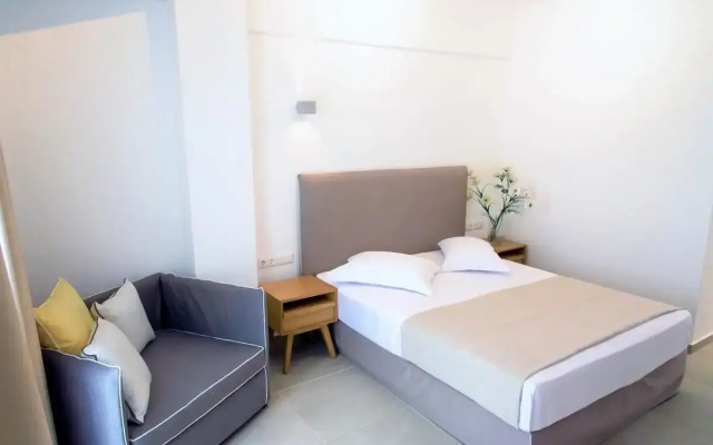 Stavros Beach Hotel