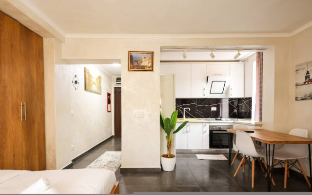 Palace Coast Apartment