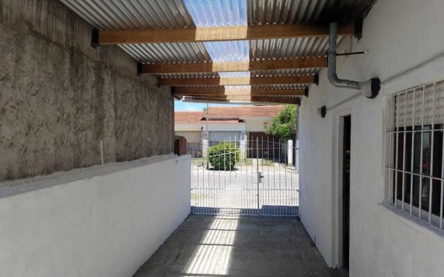 Chalet Relajante En Santa Teresita