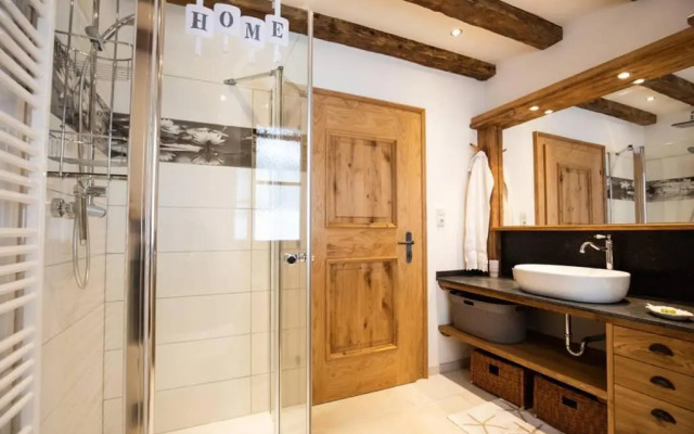 Haus Weidmannsheil - Wohnen im romantischen Forsthaus