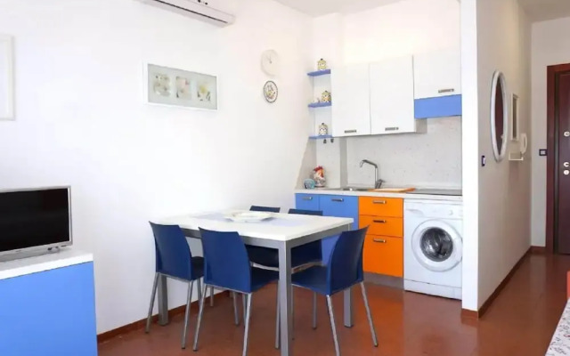 Cosy Apartment in Caorle With Balcony