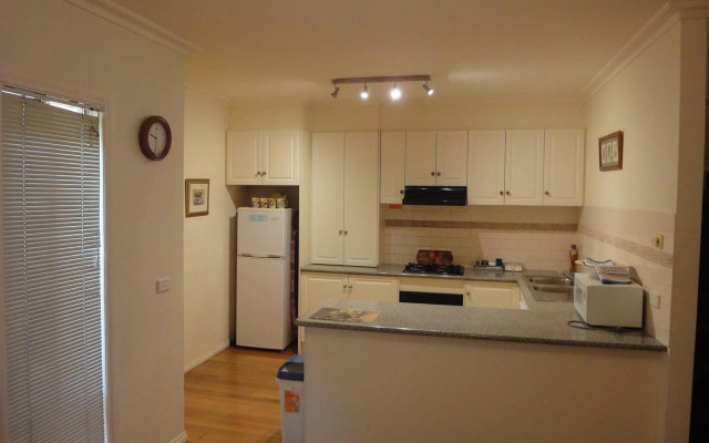 Moonee Valley Views Apartments