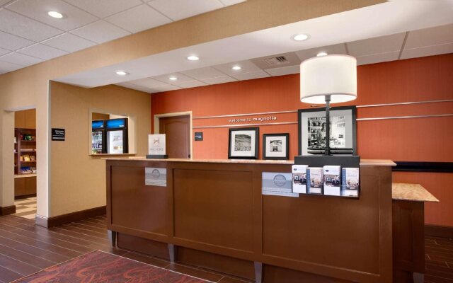 Hampton Inn Magnolia
