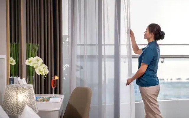 DeLaSea Ha Long Hotel