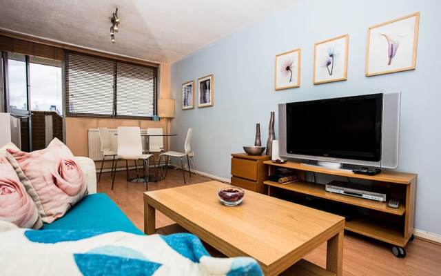 Incredible Views - 1 Bedroom in Chancery Lane