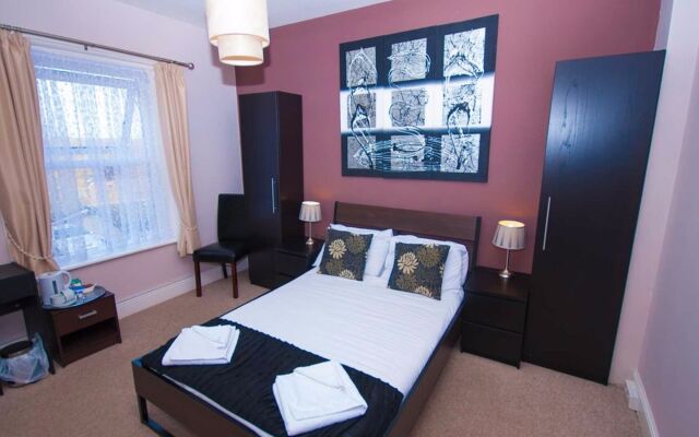 Somerton Lodge Hotel