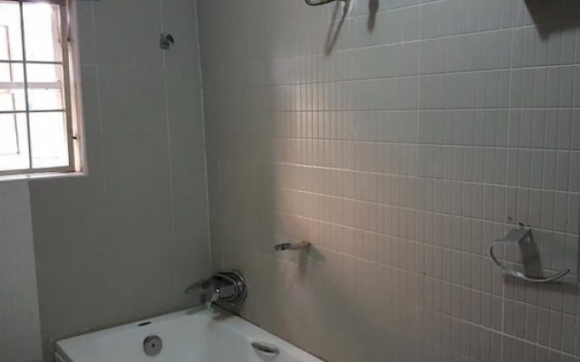 Emzrel Hotel & Suites