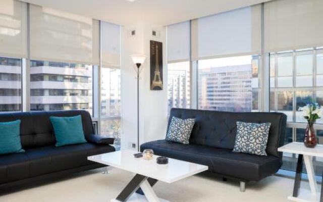Arlington Fully Furnished Apartments in Crystal City