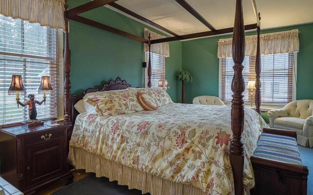 George Brooks House B&B